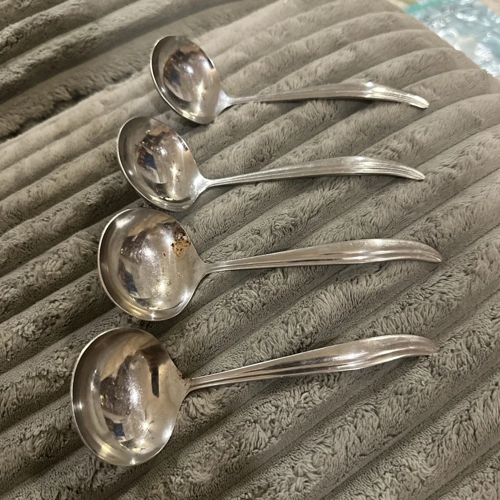 Stainless Steel 18-8 Japan‎ Gravy Ladles Soup Spoons 4 Unknown Pattern Flatware